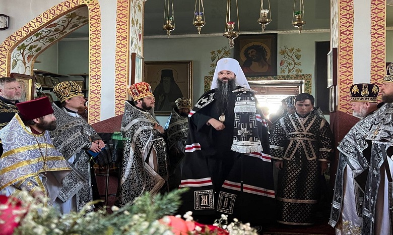 Винницкий митрополит назвал призывы к захвату храмов УПЦ мародерством