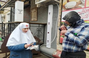 В Киеве сестры милосердия УПЦ поддерживают нуждающихся и бездомных