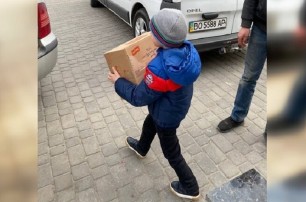 На Тернопольщине верующие УПЦ приобрели аптечки для ВСУ