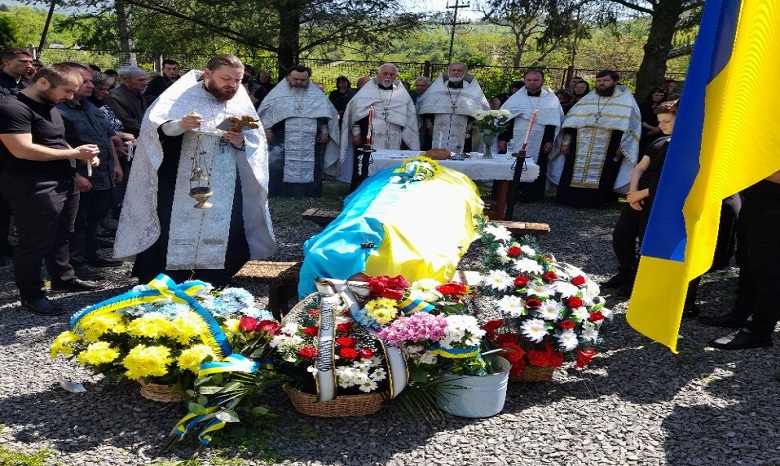 В УПЦ отпели погибших украинских воинов