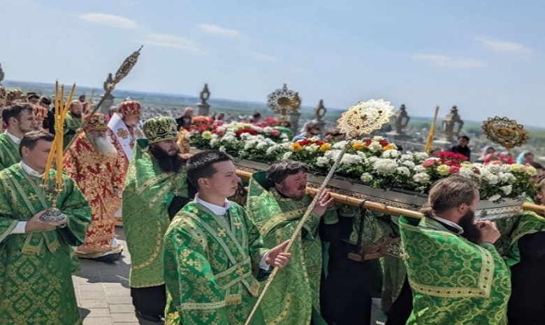 В Почаевской лавре верующие УПЦ почтили 20-летие канонизации преподобного Амфилохия