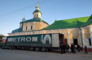 Социальный отдел УПЦ передал в Чернигов 18 тонн гуманитарной помощи