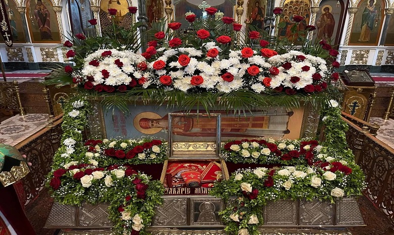 В Черкассах верующие УПЦ почтили память святого Макария Каневского