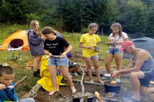 УПЦ приглашает детей на отдых в православные лагеря