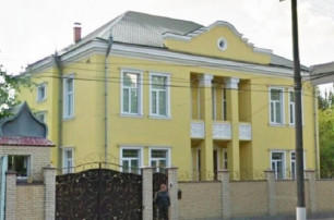 На Виннитчине суд вернул УПЦ здание бывшего епархиального управления