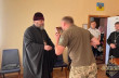 Сумской митрополит УПЦ передал гуманитарную помощь украинским военнослужащим
