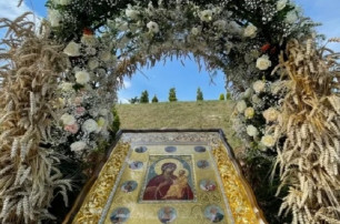 На Рівненщині віруючі УПЦ вшанували чудотворний образ Богородиці «Андрусіївська Хлібна»
