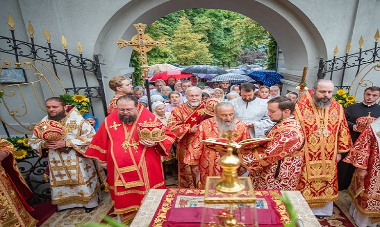 Предстоятель УПЦ очолив престольне свято столичного Іллінського храму